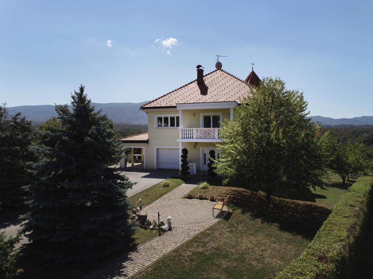 Villa Kuca Za Odmor Sunce Kraljev Vrh Exterior foto