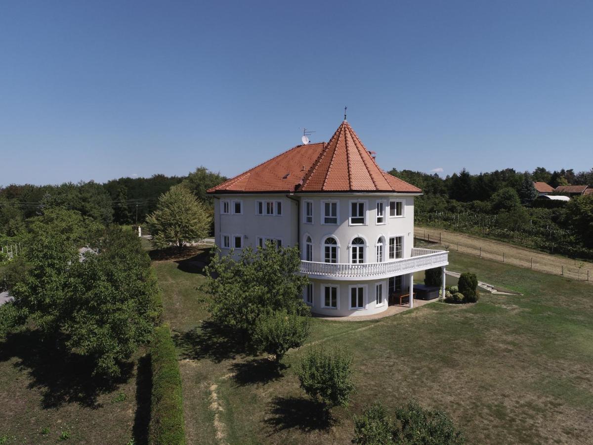 Villa Kuca Za Odmor Sunce Kraljev Vrh Exterior foto