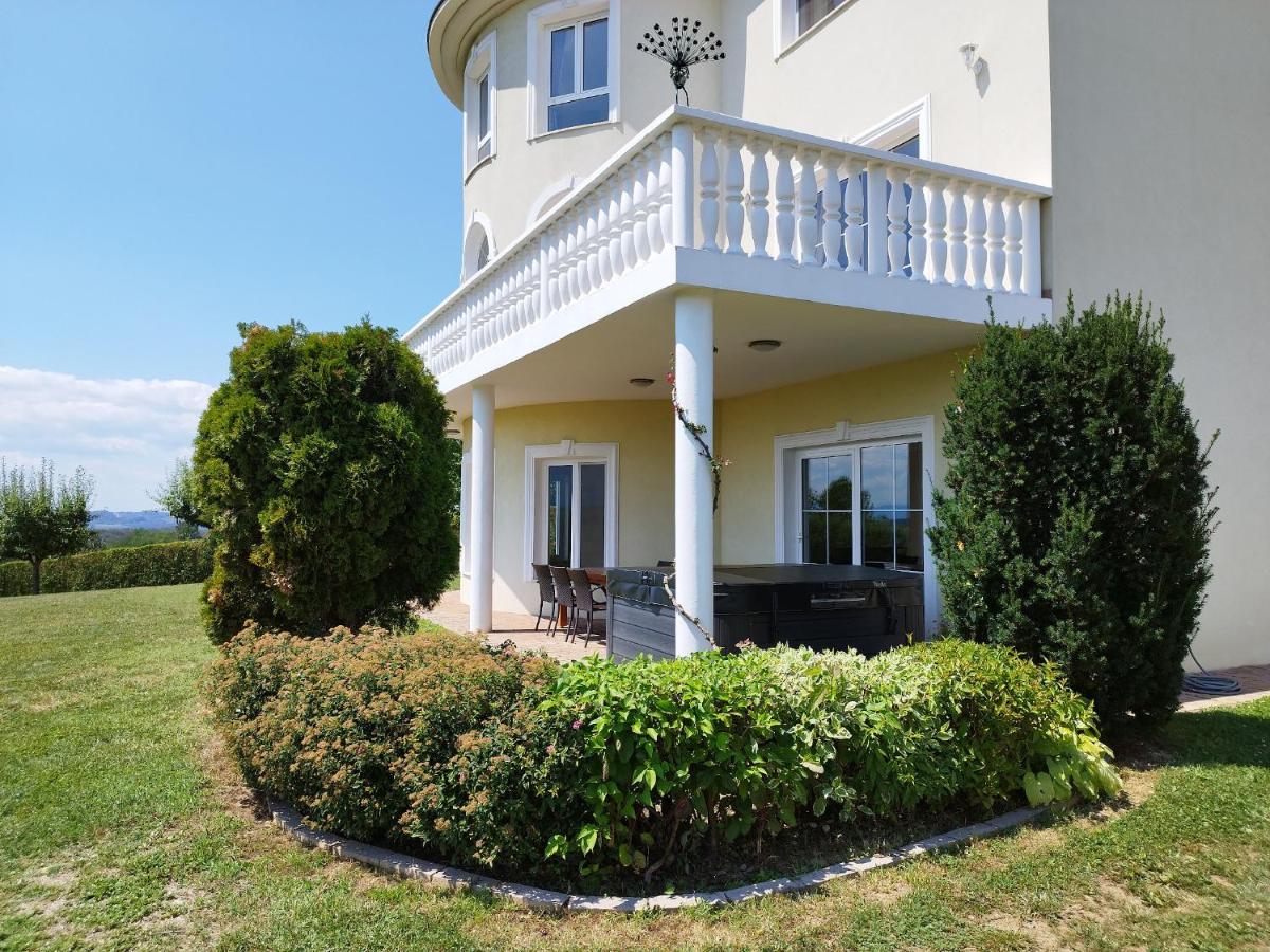 Villa Kuca Za Odmor Sunce Kraljev Vrh Exterior foto